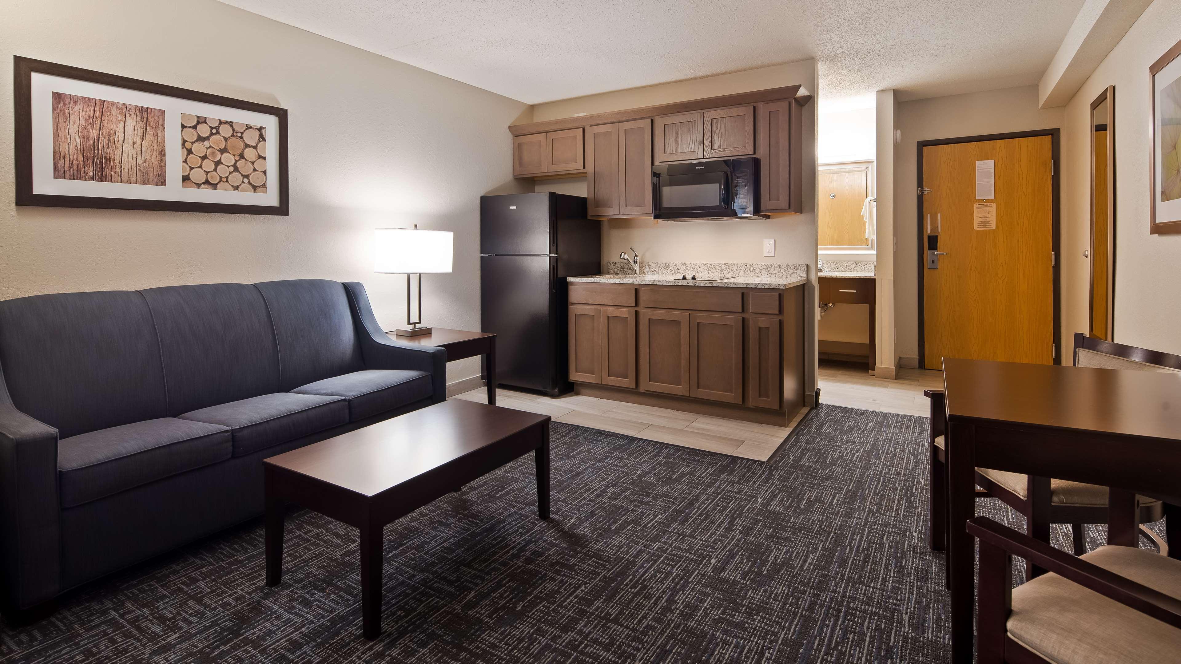 Best Western Plus Flint Airport Inn & Suites Exterior foto