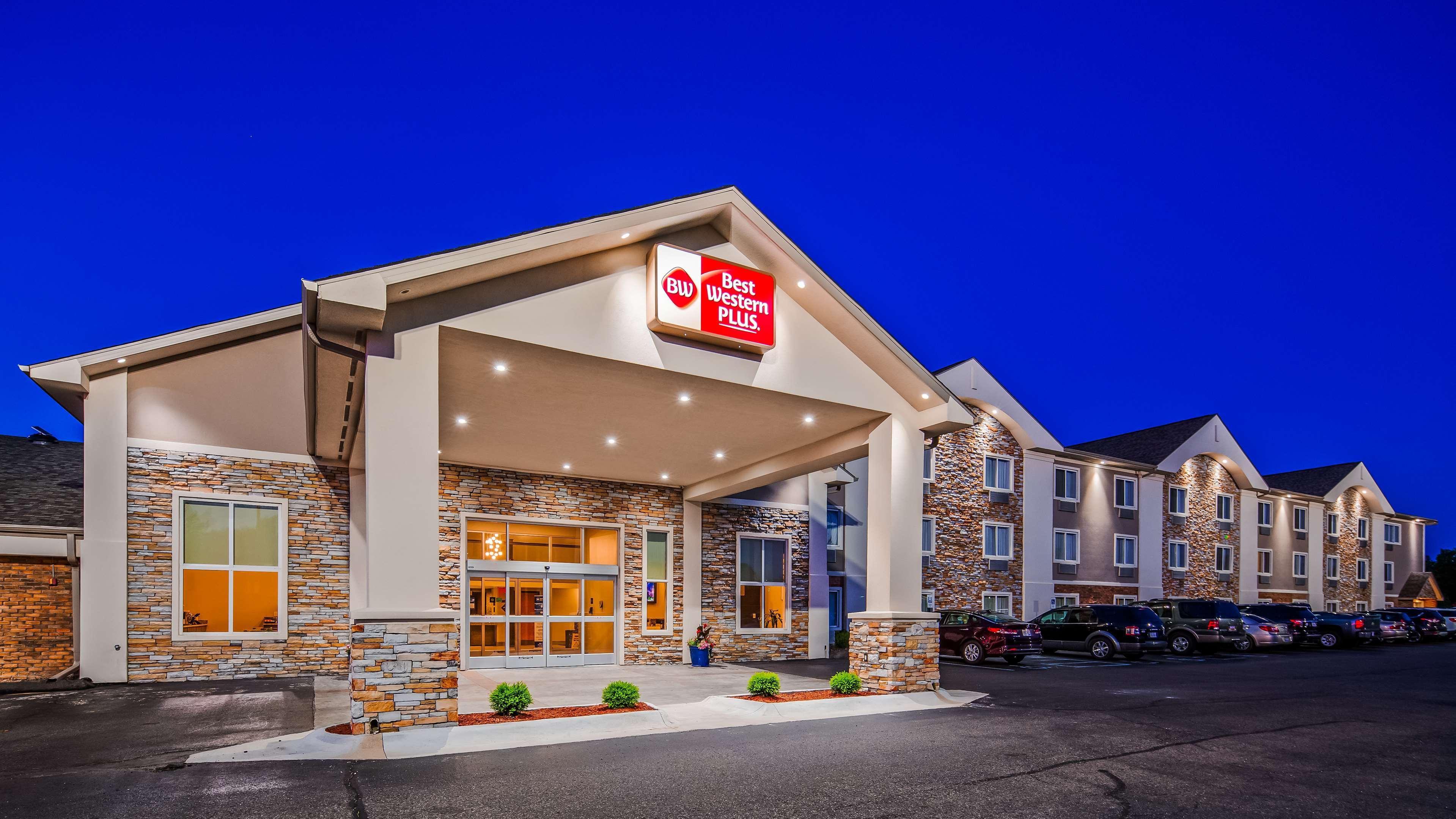 Best Western Plus Flint Airport Inn & Suites Exterior foto